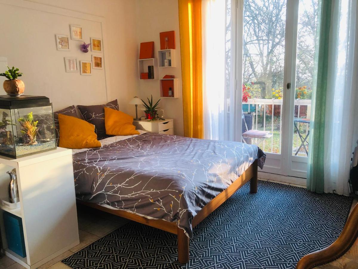 Charmant Room Chez Nous Bus Direct Orly Ablon-sur-Seine Bagian luar foto