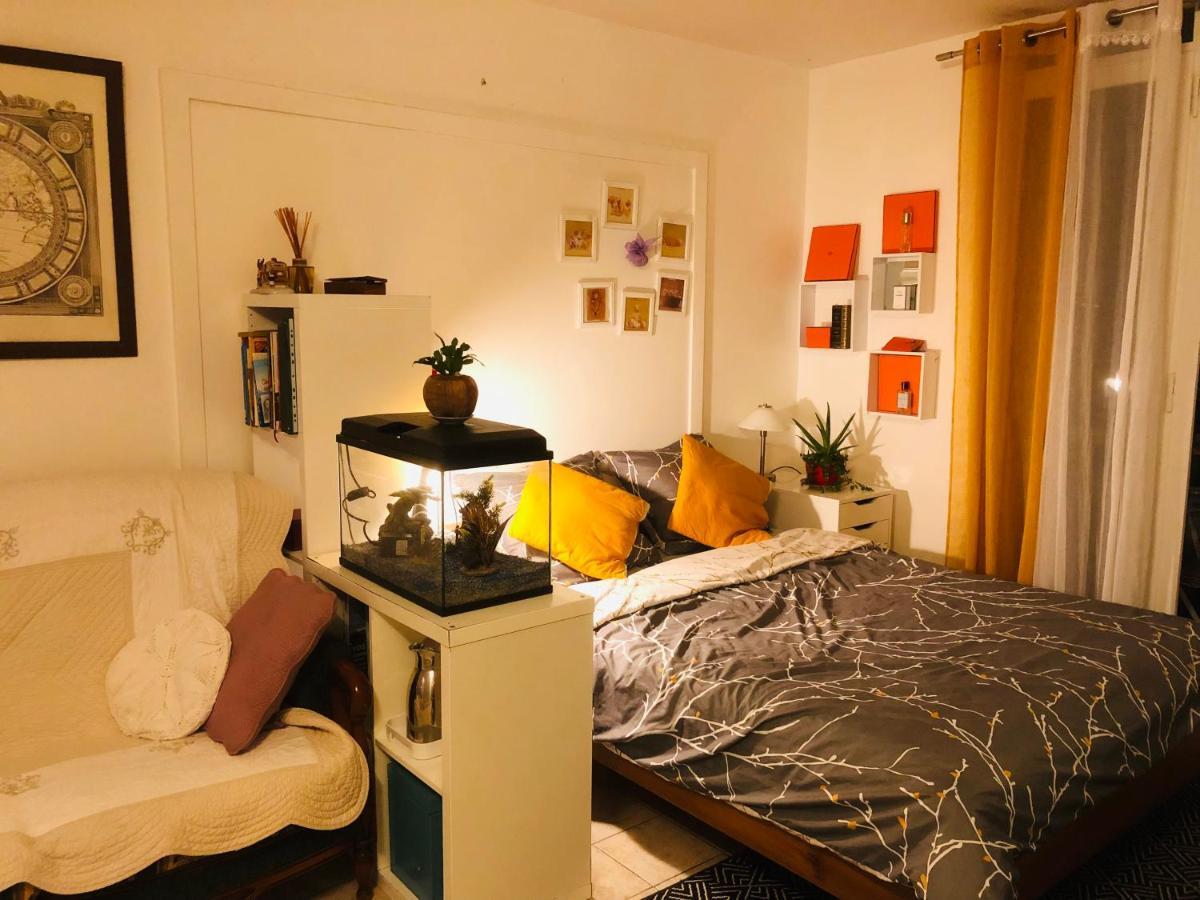 Charmant Room Chez Nous Bus Direct Orly Ablon-sur-Seine Bagian luar foto
